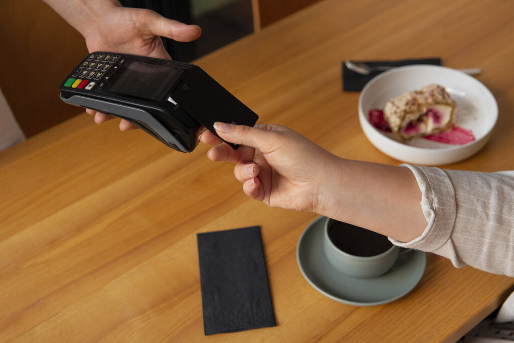Traditional-based VS Cloud-based POS: Everything You Should Know