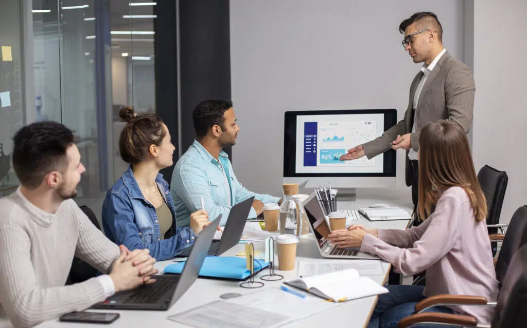 Insourcing vs Outsourcing Software Development: Which Is Better?