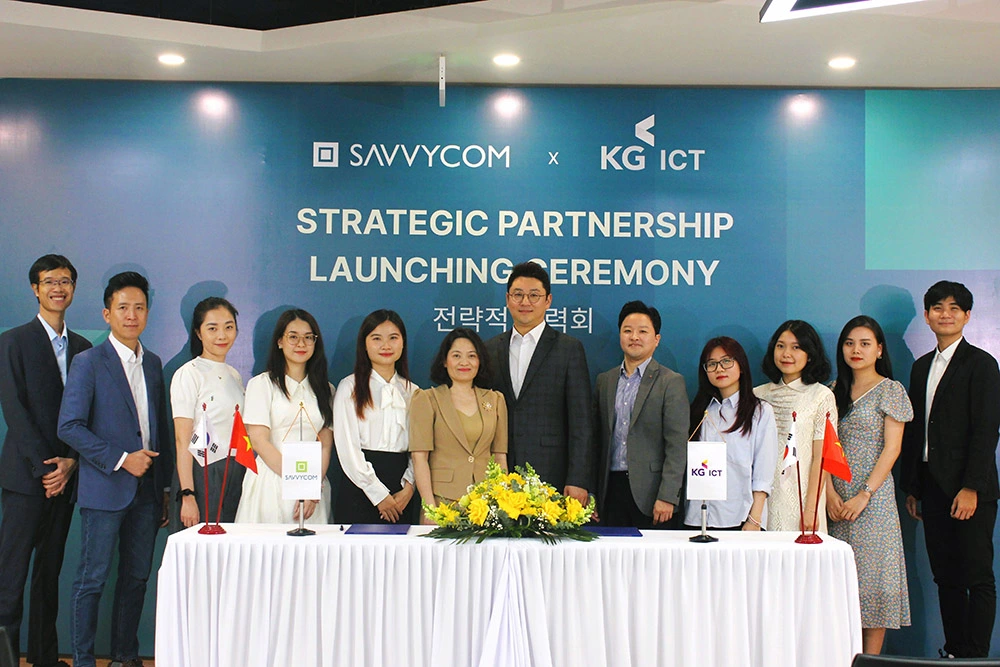 Savvycom KG Group Partnership